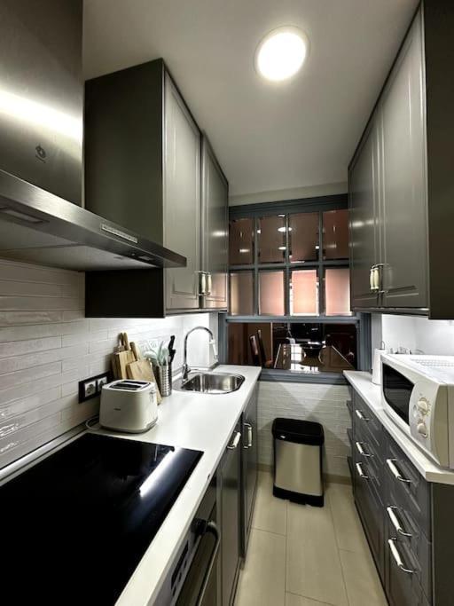 Ferienwohnung Apartamento Con Parking En Centro De Madrid-Chamberi Exterior foto